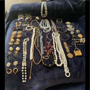 1960’S COSTUME JEWELRY